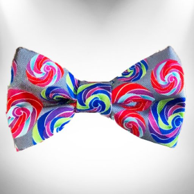 Lollipop Dog Bow Tie (Color: Lollipop on Chocolate)